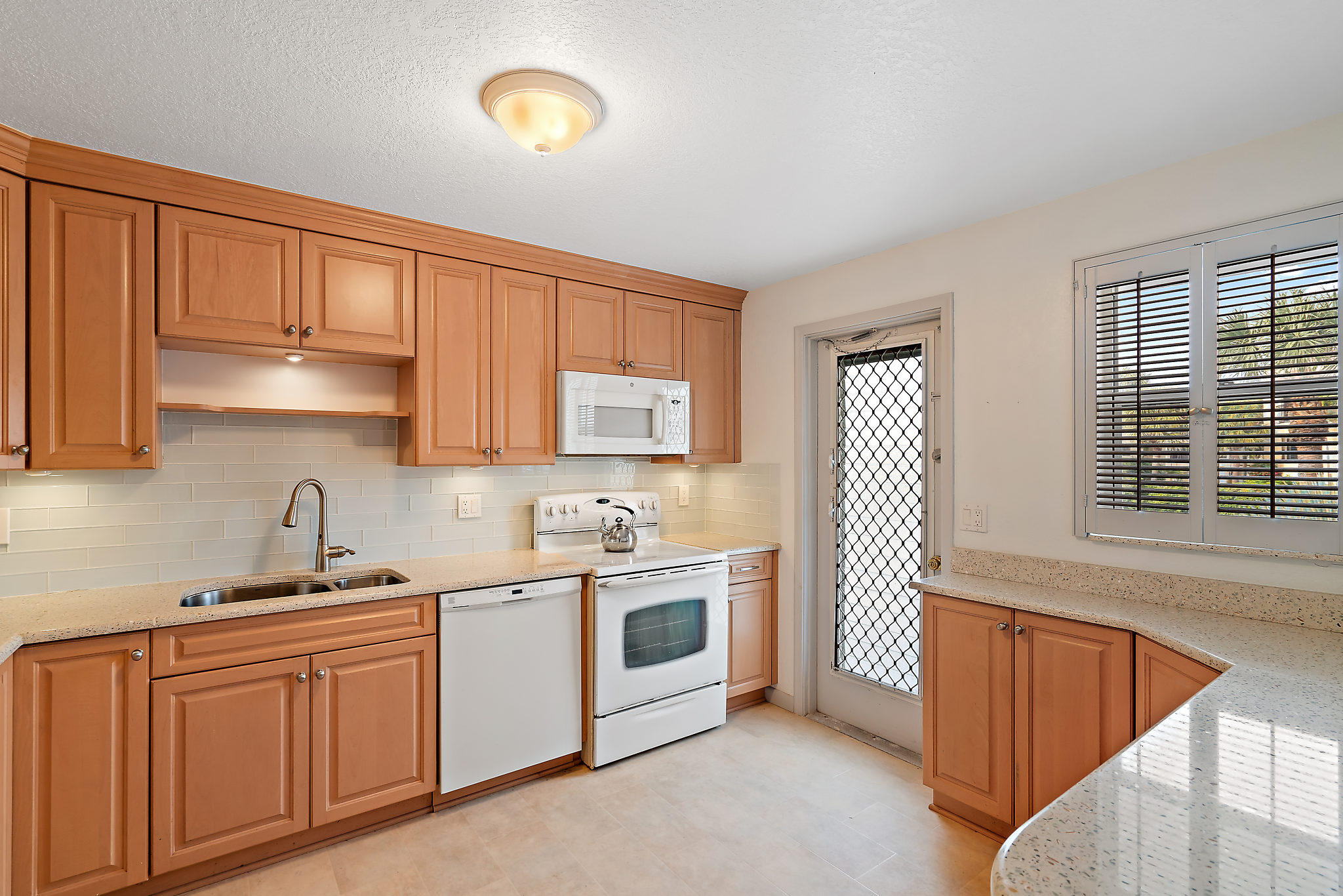 120 Celestial Way, Unit 106 Juno Beach, FL 33408 - Photo 3 of 58 102CelestialWay kitchen