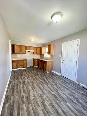 $1,195 | 2119 Joe Louis Avenue, Greensboro, NC 27401