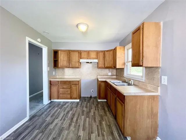 $1,195 | 2119 Joe Louis Avenue, Greensboro, NC 27401