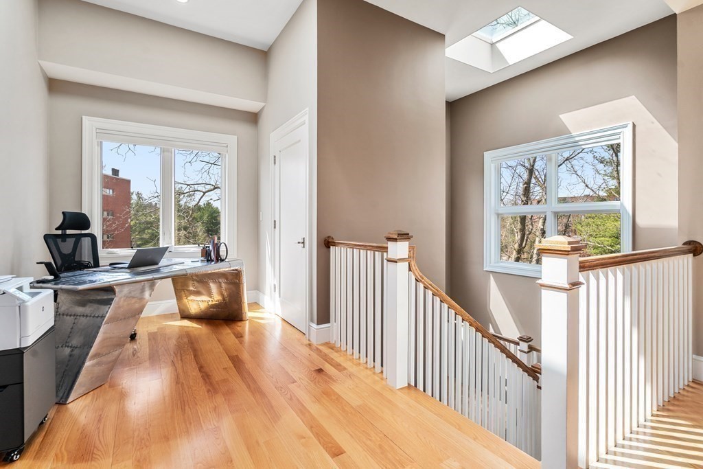 111 Florence Street, Unit 111 Newton, MA 02467 - Photo 12 of 23