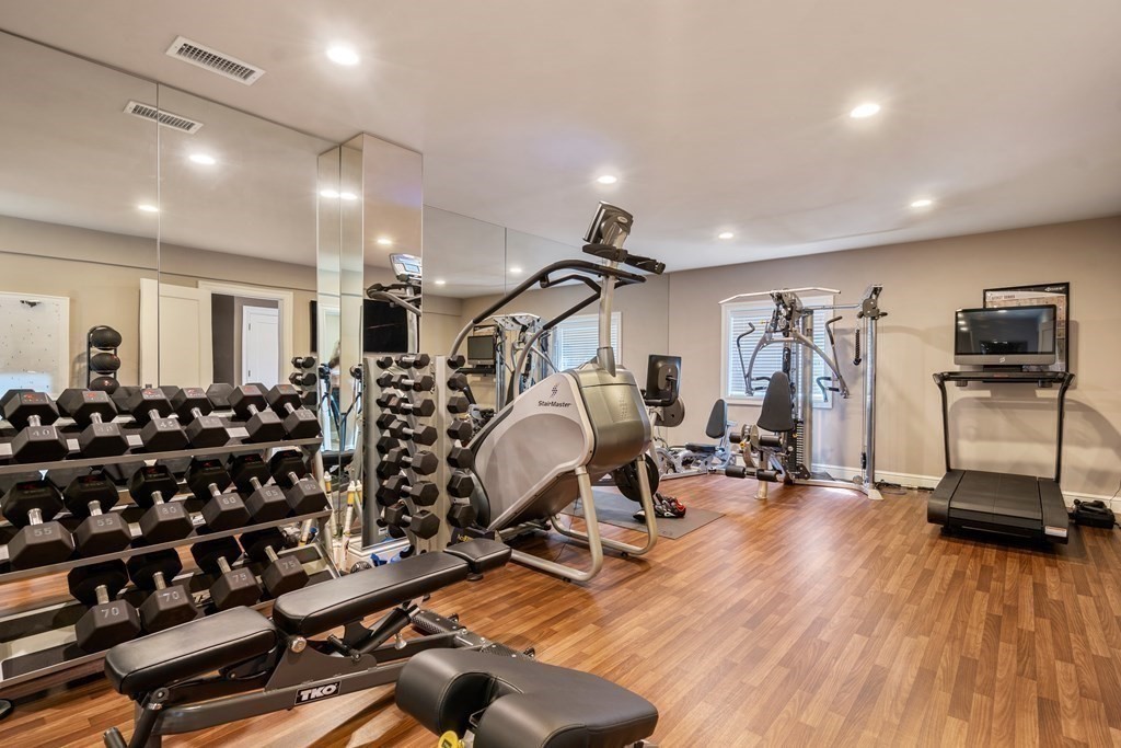 111 Florence Street, Unit 111 Newton, MA 02467 - Photo 19 of 23