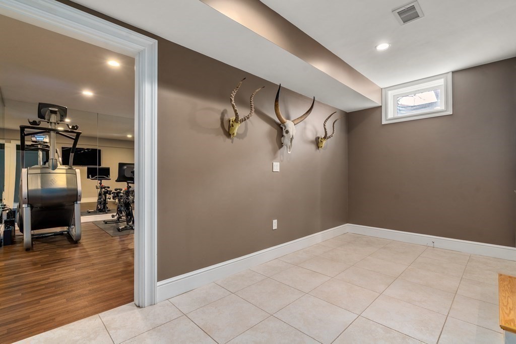 111 Florence Street, Unit 111 Newton, MA 02467 - Photo 20 of 23