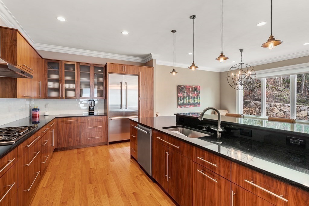 111 Florence Street, Unit 111 Newton, MA 02467 - Photo 6 of 23