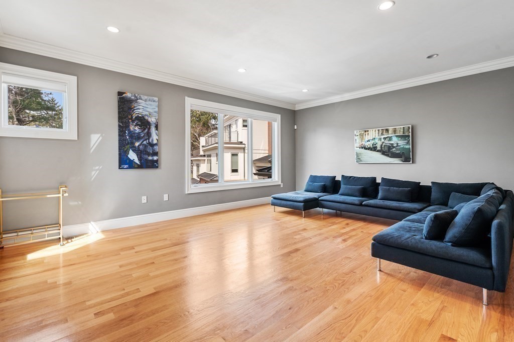 111 Florence Street, Unit 111 Newton, MA 02467 - Photo 10 of 23