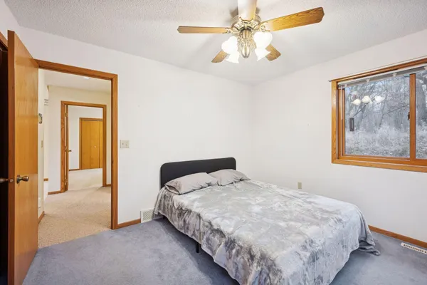 $2,175,000 | 12553 North Pelican Lane, Merrifield, MN 56465