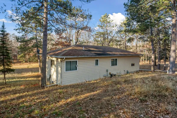 $2,175,000 | 12553 North Pelican Lane, Merrifield, MN 56465