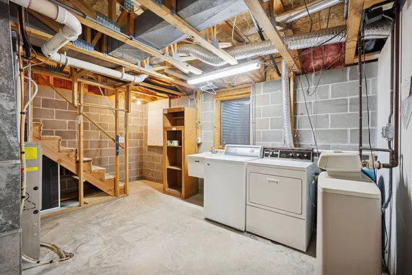 $2,175,000 | 12553 North Pelican Lane, Merrifield, MN 56465