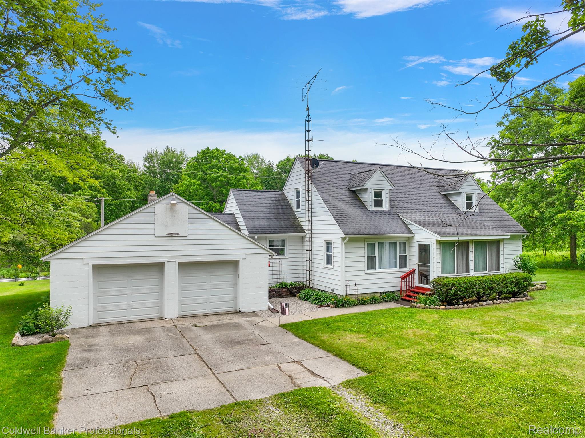 1906 Indian Road Lapeer, MI 48446 - Photo 39 of 52 Gallery Image 39