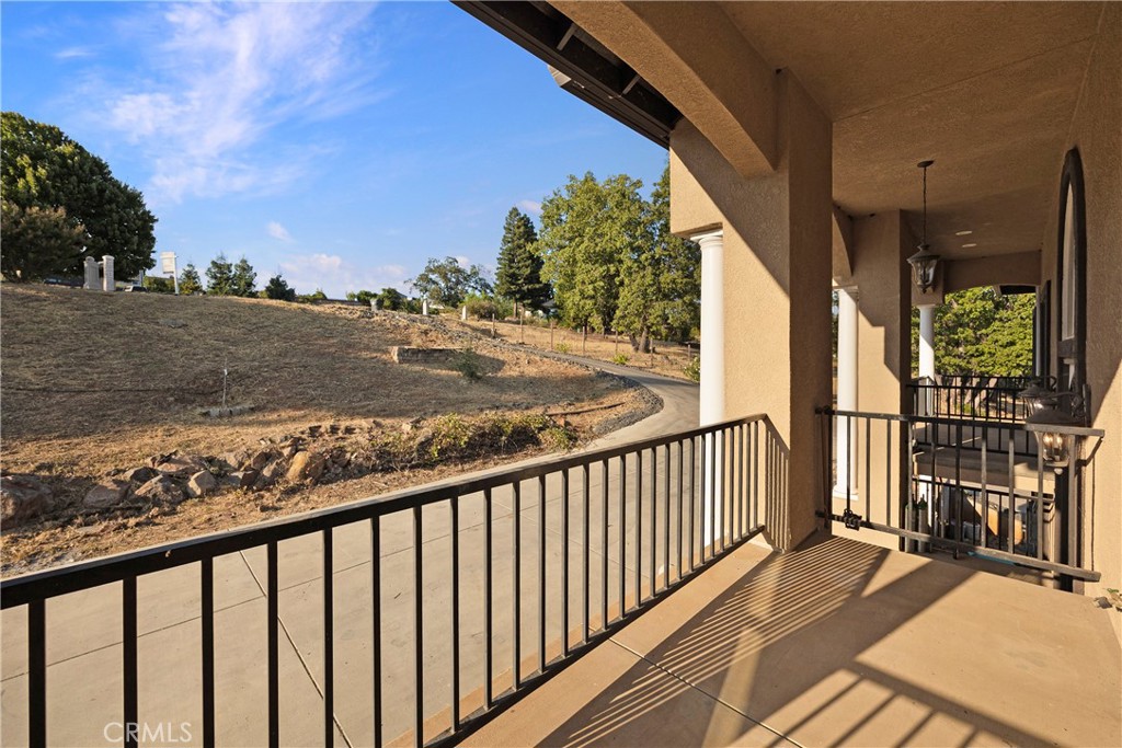 129 Valley Ridge Drive Paradise, CA 95969 - Photo 34 of 66 a view of a balcony with wooden floor
