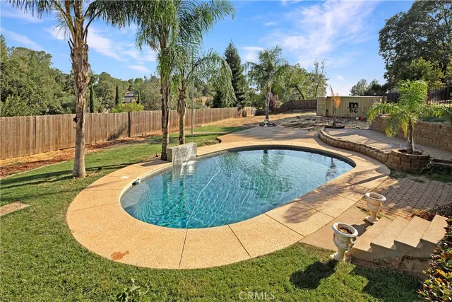 $879,000 | 129 Valley Ridge Drive, Paradise, CA 95969