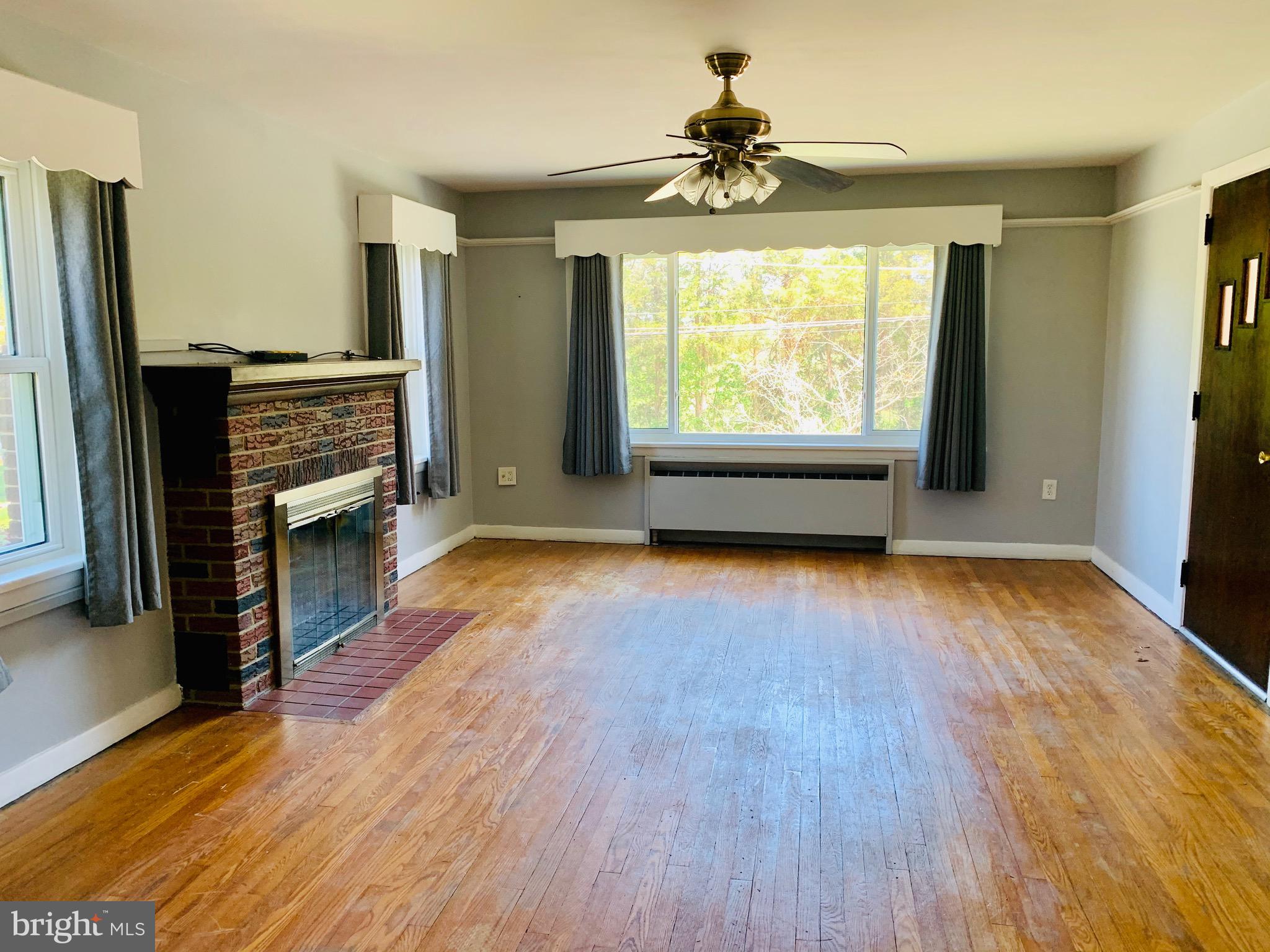 1160 Locust Grove Road Middletown, PA 17057 - Photo 4 of 26 Gallery Image 4