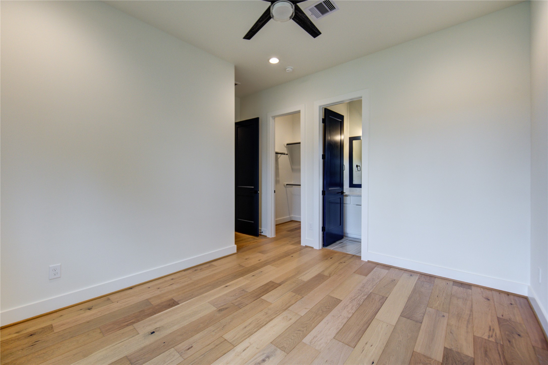 1502 Story Street Houston, TX 77055 - Photo 24 of 42 Another view of the secondary bedroom on the first floor
