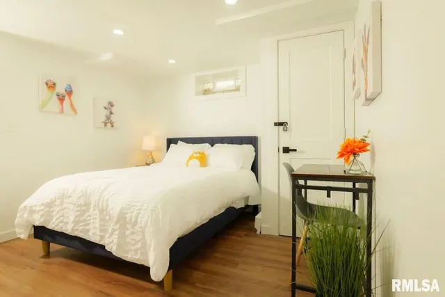 $161,000 | 1012 East Paris Avenue, Peoria Heights, IL 61616