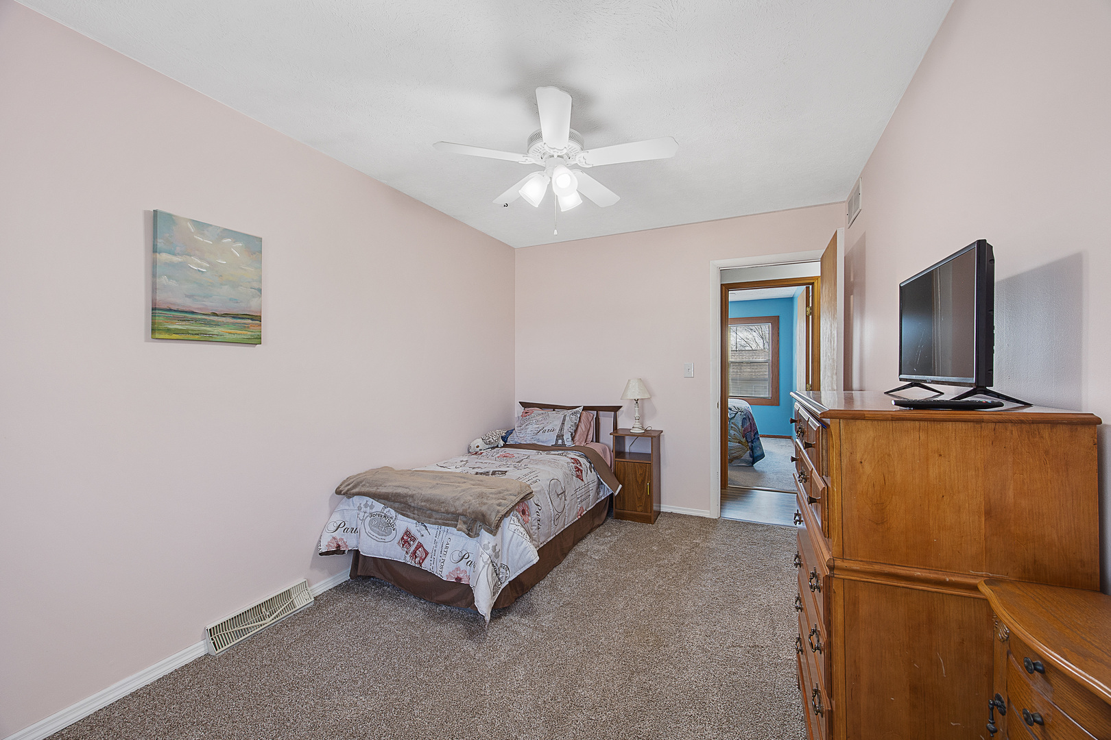 416 South Chestnut Street Le Roy, IL 61752 - Photo 13 of 27