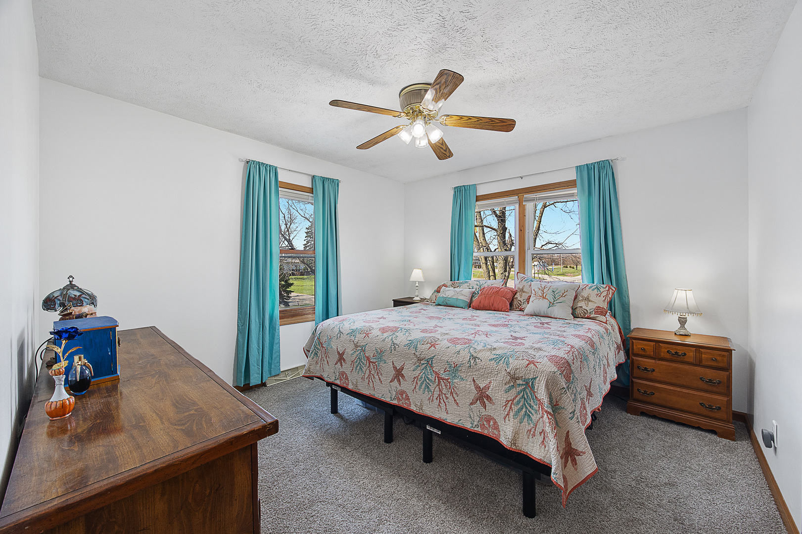 416 South Chestnut Street Le Roy, IL 61752 - Photo 16 of 27