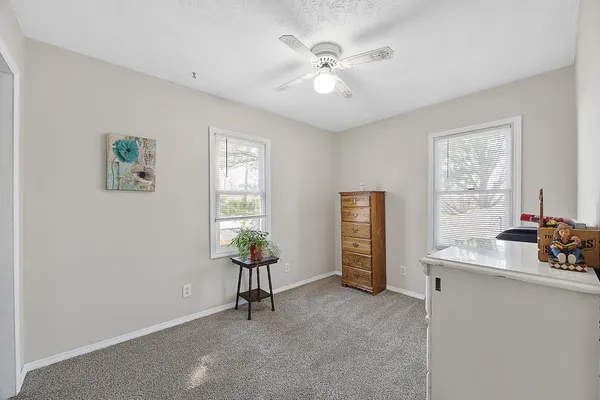 $190,000 | 416 South Chestnut Street, Le Roy, IL 61752