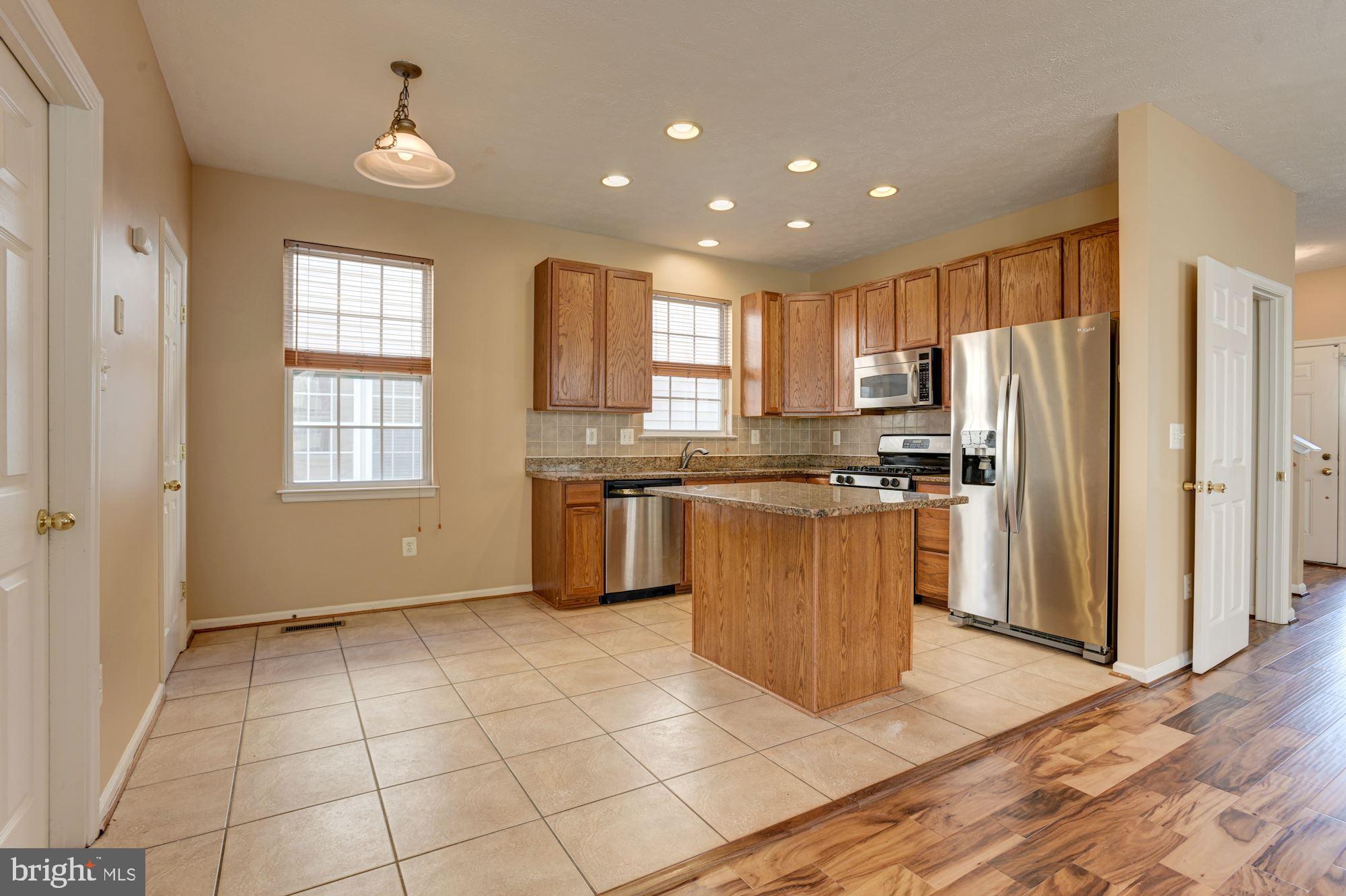 712 Luke Road Middle River, MD 21220 - Photo 9 of 41 Kitchen