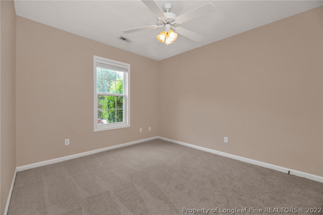 424 Bramblegate Road Hope Mills, NC 28348 - Photo 19 of 29 Gallery Image 19