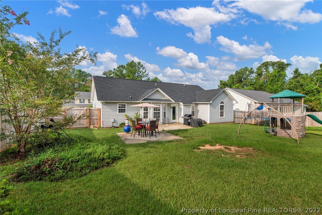 424 Bramblegate Road Hope Mills, NC 28348 - Photo 26 of 29 Gallery Image 26