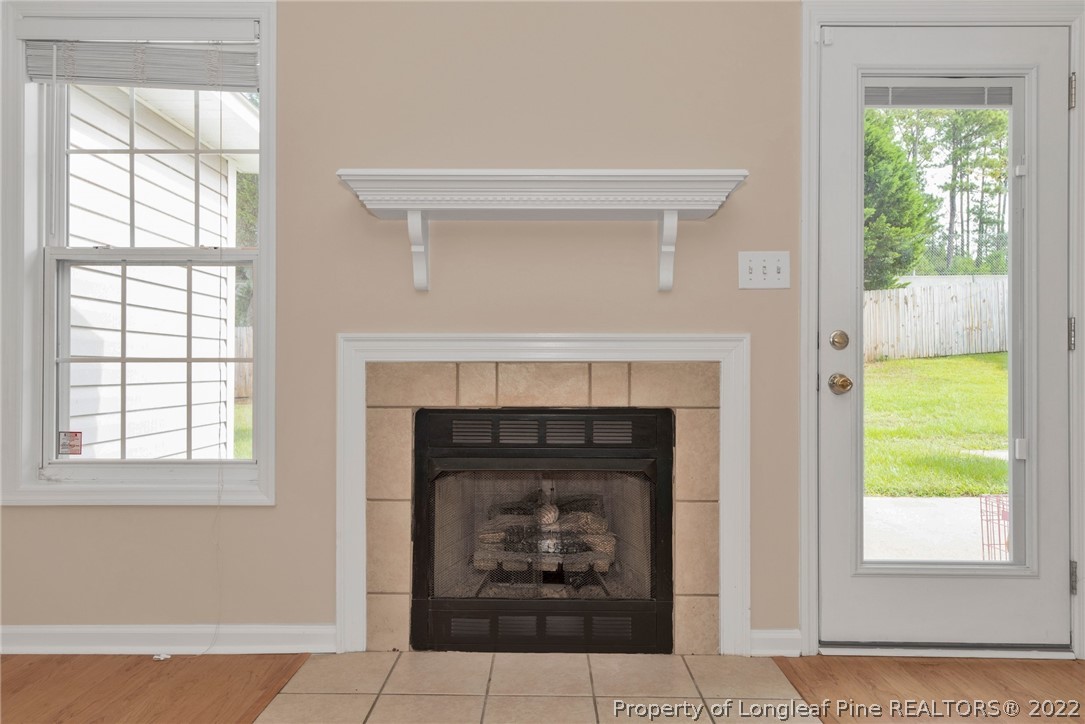 424 Bramblegate Road Hope Mills, NC 28348 - Photo 5 of 29 Gallery Image 5