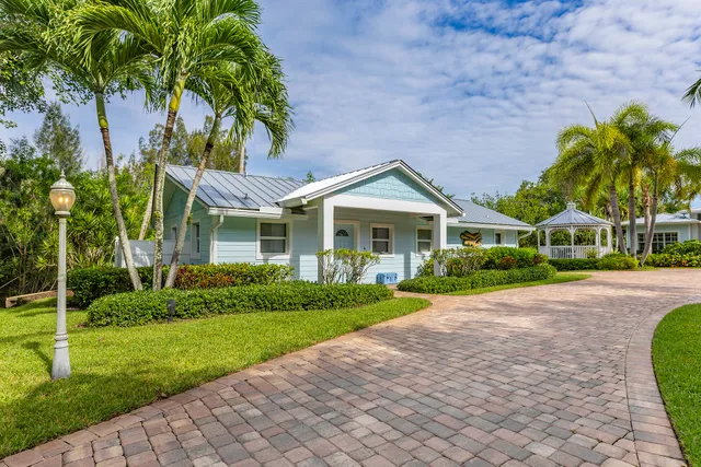 $4,950,000 | 2897 Southeast St Lucie Boulevard, Stuart, FL 34997