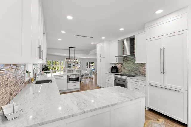 $4,950,000 | 2897 Southeast St Lucie Boulevard, Stuart, FL 34997