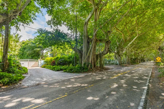 $4,950,000 | 2897 Southeast St Lucie Boulevard, Stuart, FL 34997