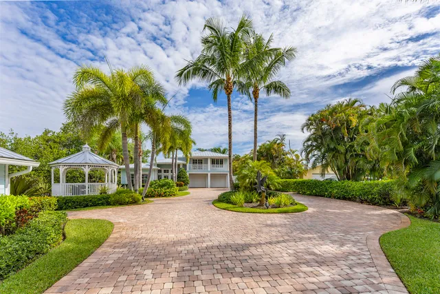 $4,950,000 | 2897 Southeast St Lucie Boulevard, Stuart, FL 34997