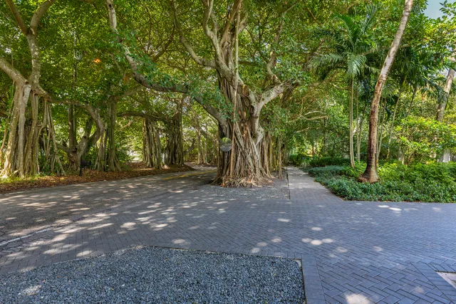 $4,950,000 | 2897 Southeast St Lucie Boulevard, Stuart, FL 34997