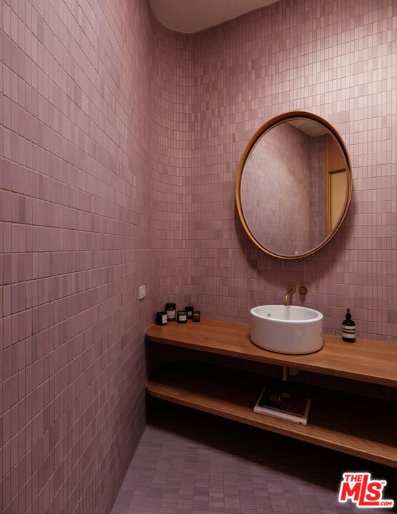 800 Brooktree Road Pacific Palisades, CA 90272 - Photo 20 of 27