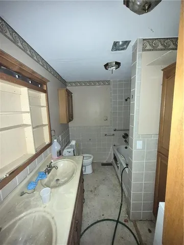 $35,000 | 2108 Paradise Lane, Fall River, KS 67047