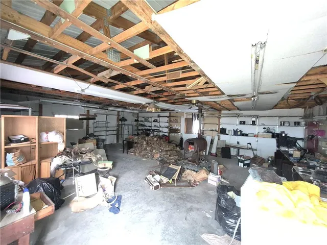 $35,000 | 2108 Paradise Lane, Fall River, KS 67047