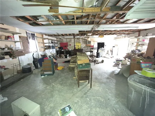 $35,000 | 2108 Paradise Lane, Fall River, KS 67047