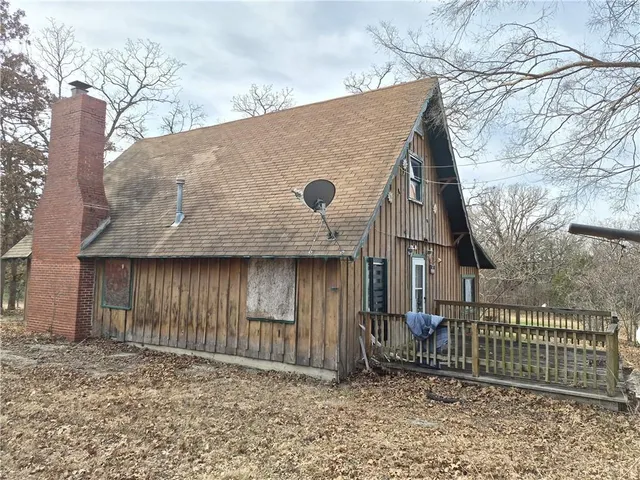 $35,000 | 2108 Paradise Lane, Fall River, KS 67047