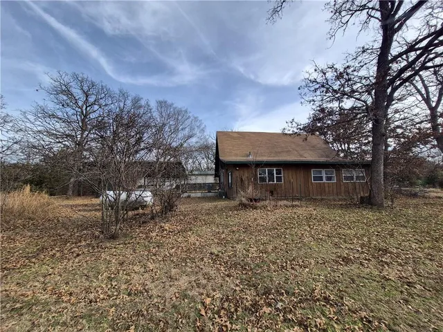 $35,000 | 2108 Paradise Lane, Fall River, KS 67047