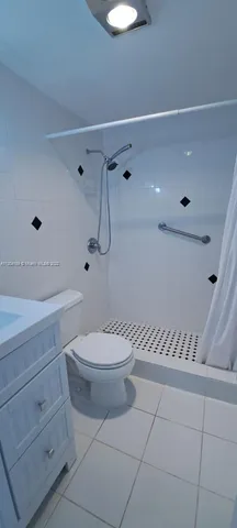 $150,000 | 155 Easthampton G, Unit 155, West Palm Beach, FL 33417