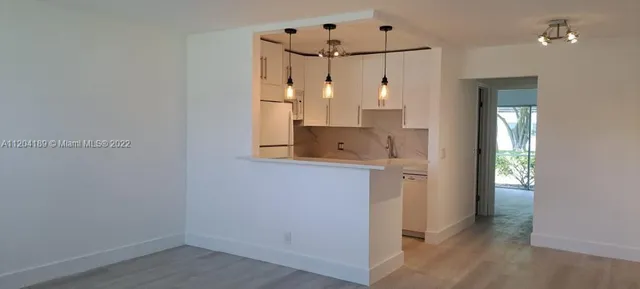 $150,000 | 155 Easthampton G, Unit 155, West Palm Beach, FL 33417