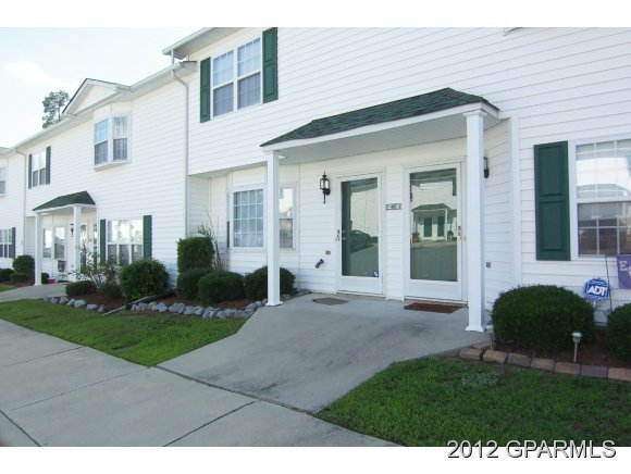880 Spring Forest Road, Unit F4 Greenville, NC 27834 - Photo 1 of 17 Primary Photo