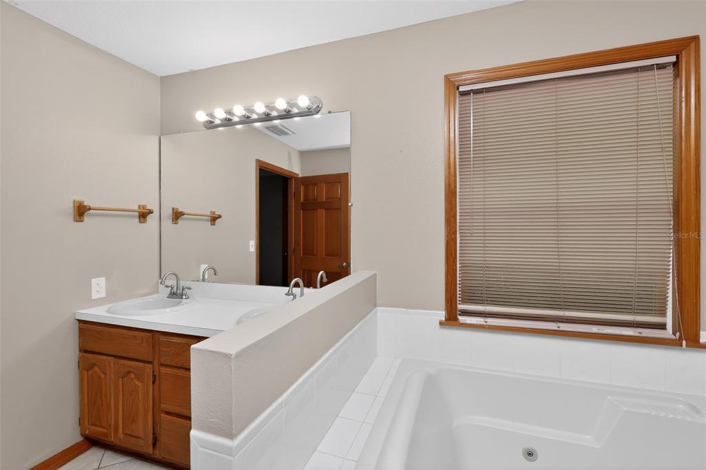 290 Canby Circle Spring Hill, FL 34606 - Photo 22 of 33