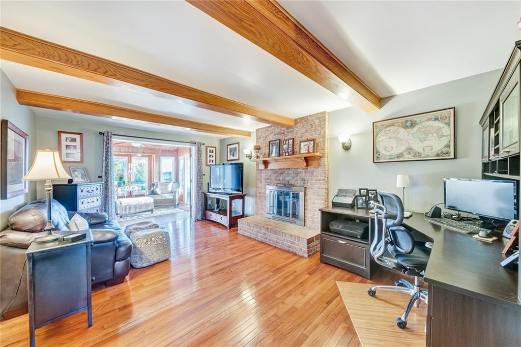 1770 Hassam Road Coraopolis, PA 15108 - Photo 10 of 25 Gallery Image 10