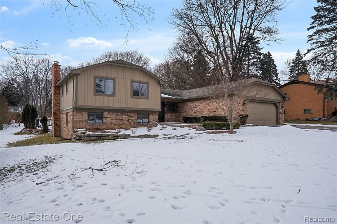 464 Rochdale Drive South Rochester, MI 48309 - Photo 2 of 34 DSC09416.jpg