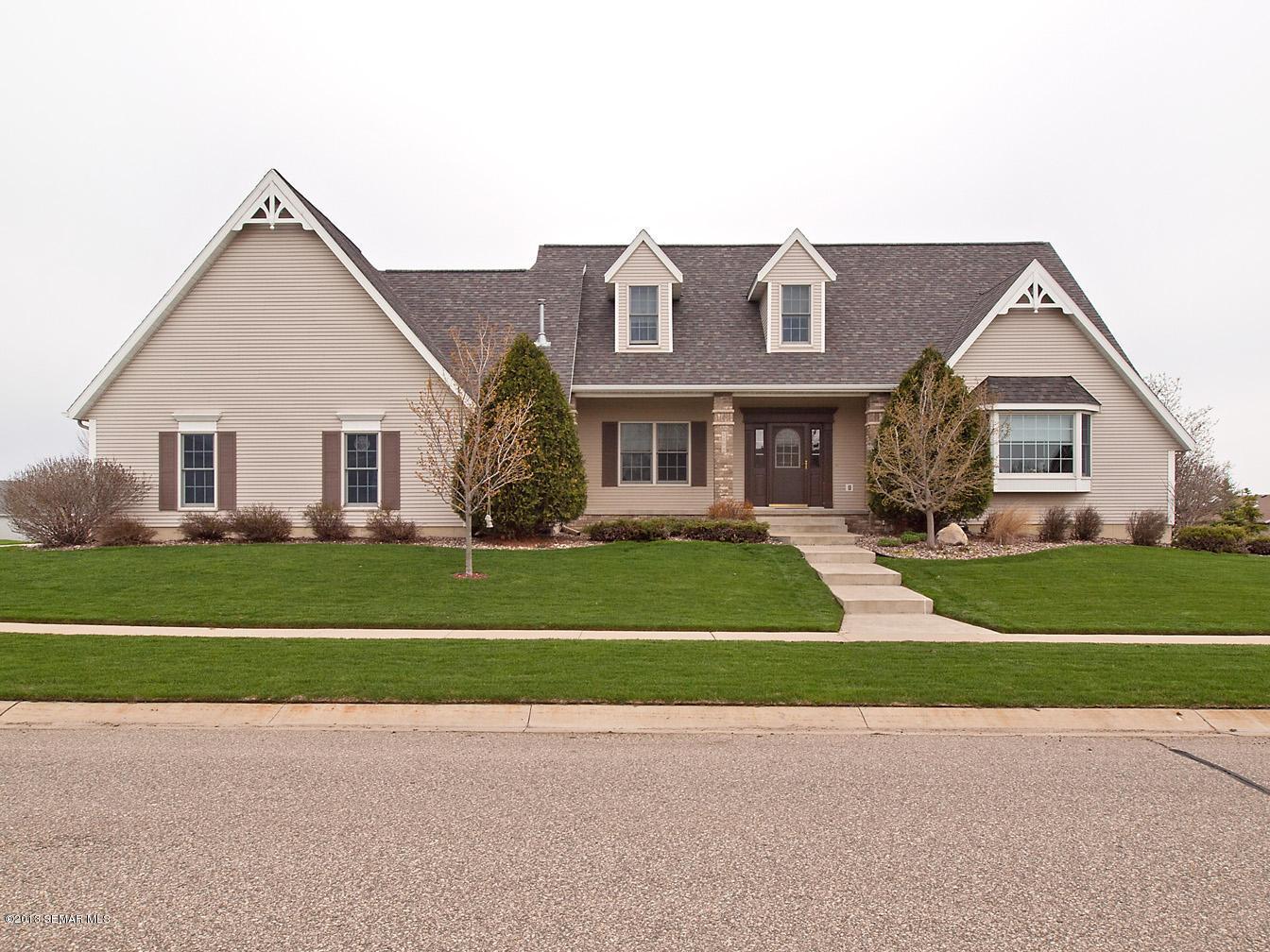 1108 Golfers Court Southeast Rochester, MN 55904 - Photo 1 of 31 Gallery Image 1