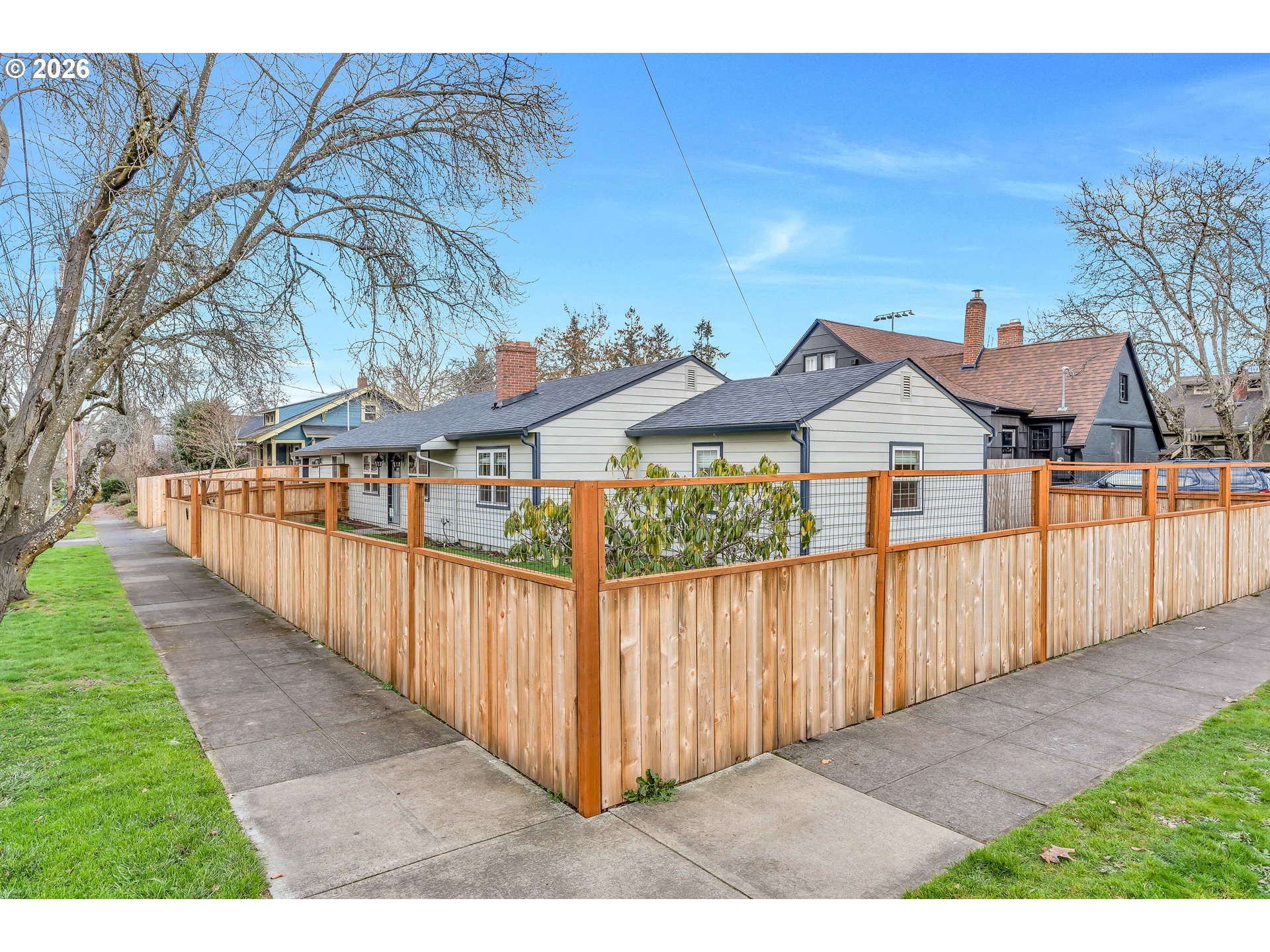 8516 North Calhoun Avenue Portland, OR 97203 - Photo 2 of 44