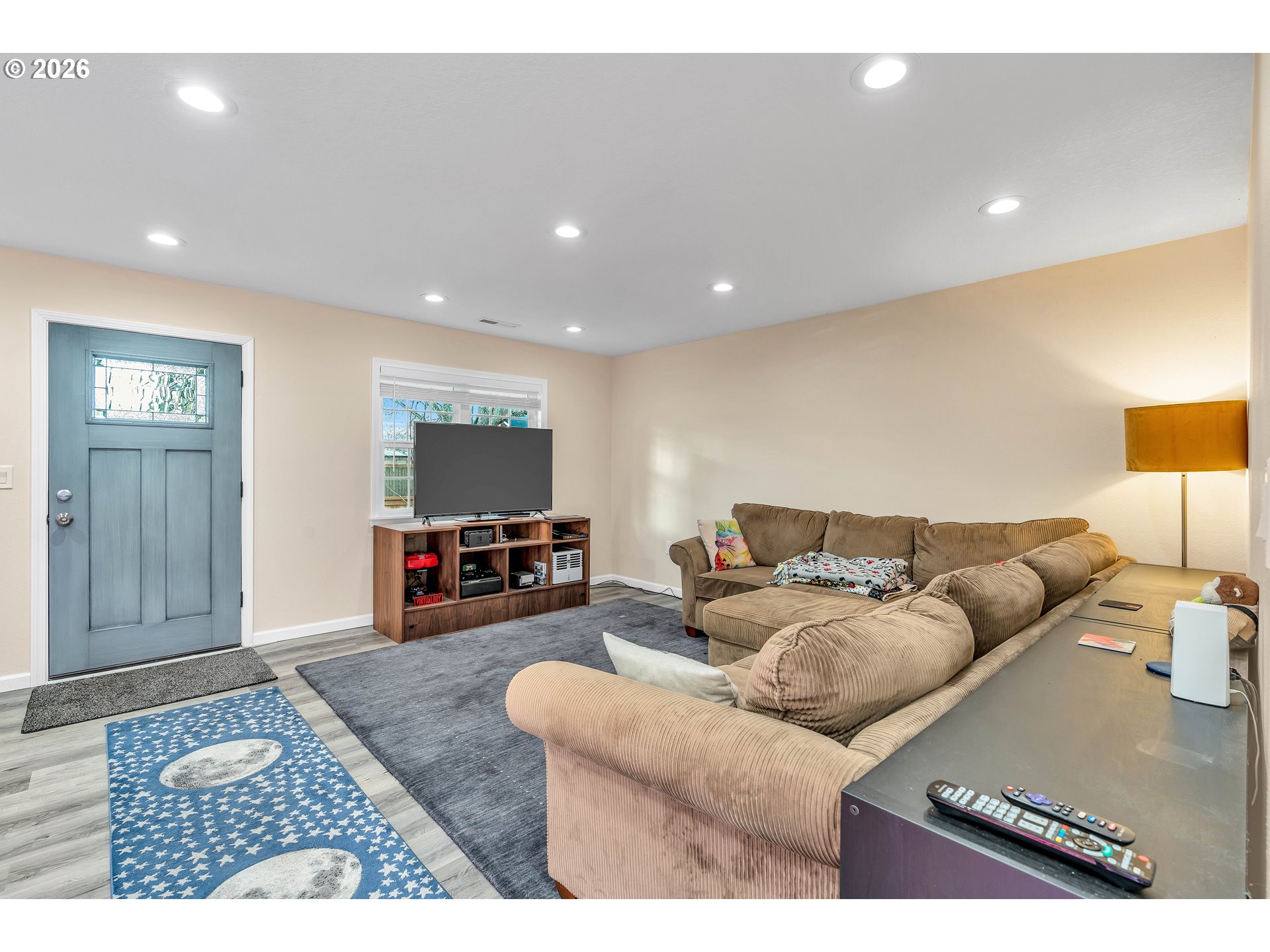 8516 North Calhoun Avenue Portland, OR 97203 - Photo 7 of 44