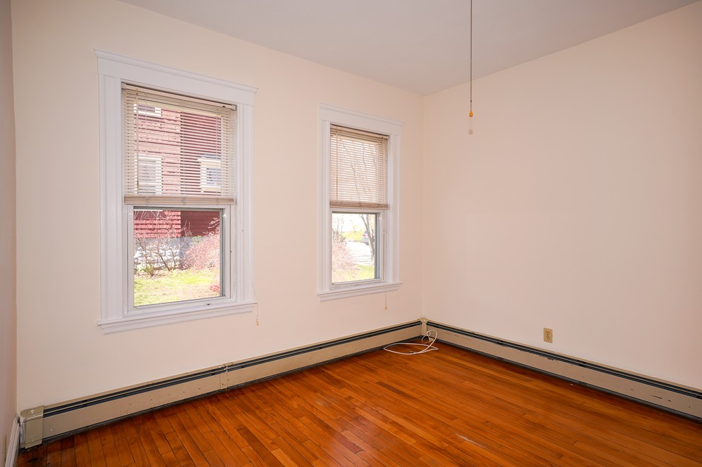 15-17 Rangeley Road Watertown, MA 02472 - Photo 14 of 35 Gallery Image 14