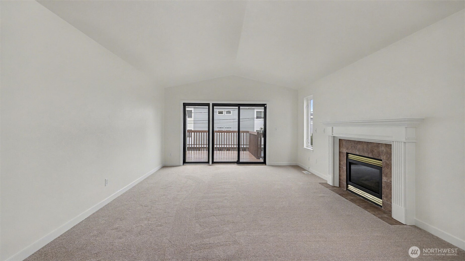 9029 17th Avenue Southwest Seattle, WA 98106 - Photo 5 of 26