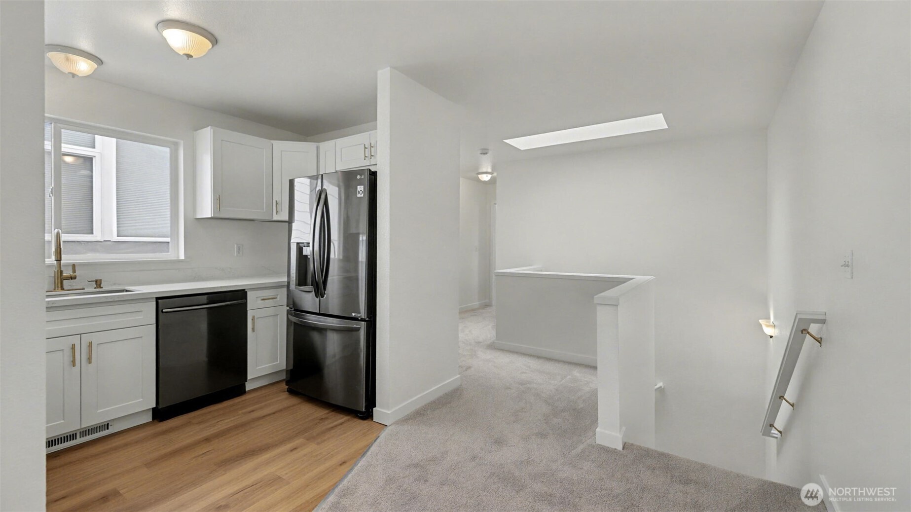 9029 17th Avenue Southwest Seattle, WA 98106 - Photo 10 of 26