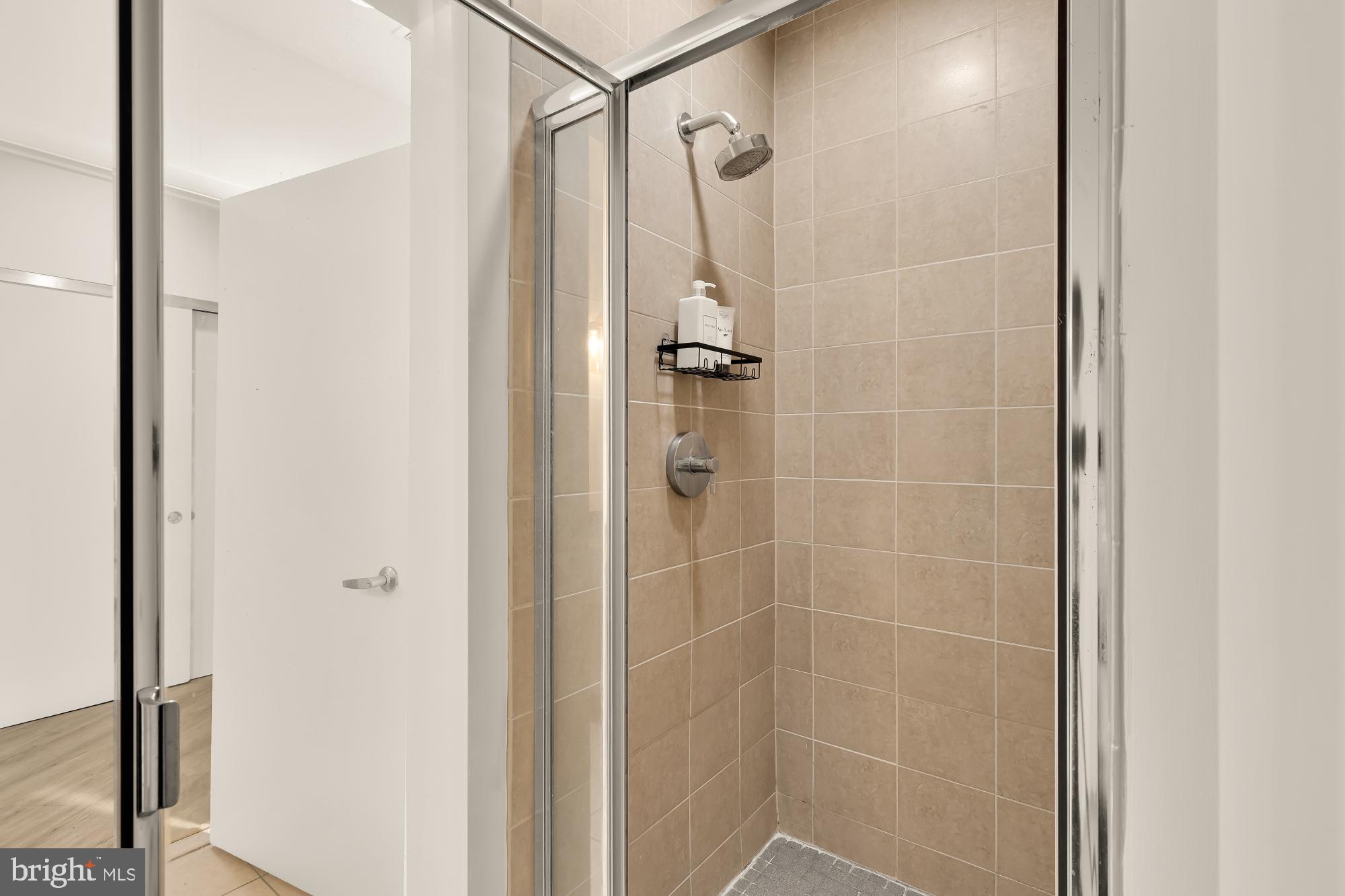 1700 Kalorama Road Northwest, Unit 310 Washington, DC 20009 - Photo 18 of 29
