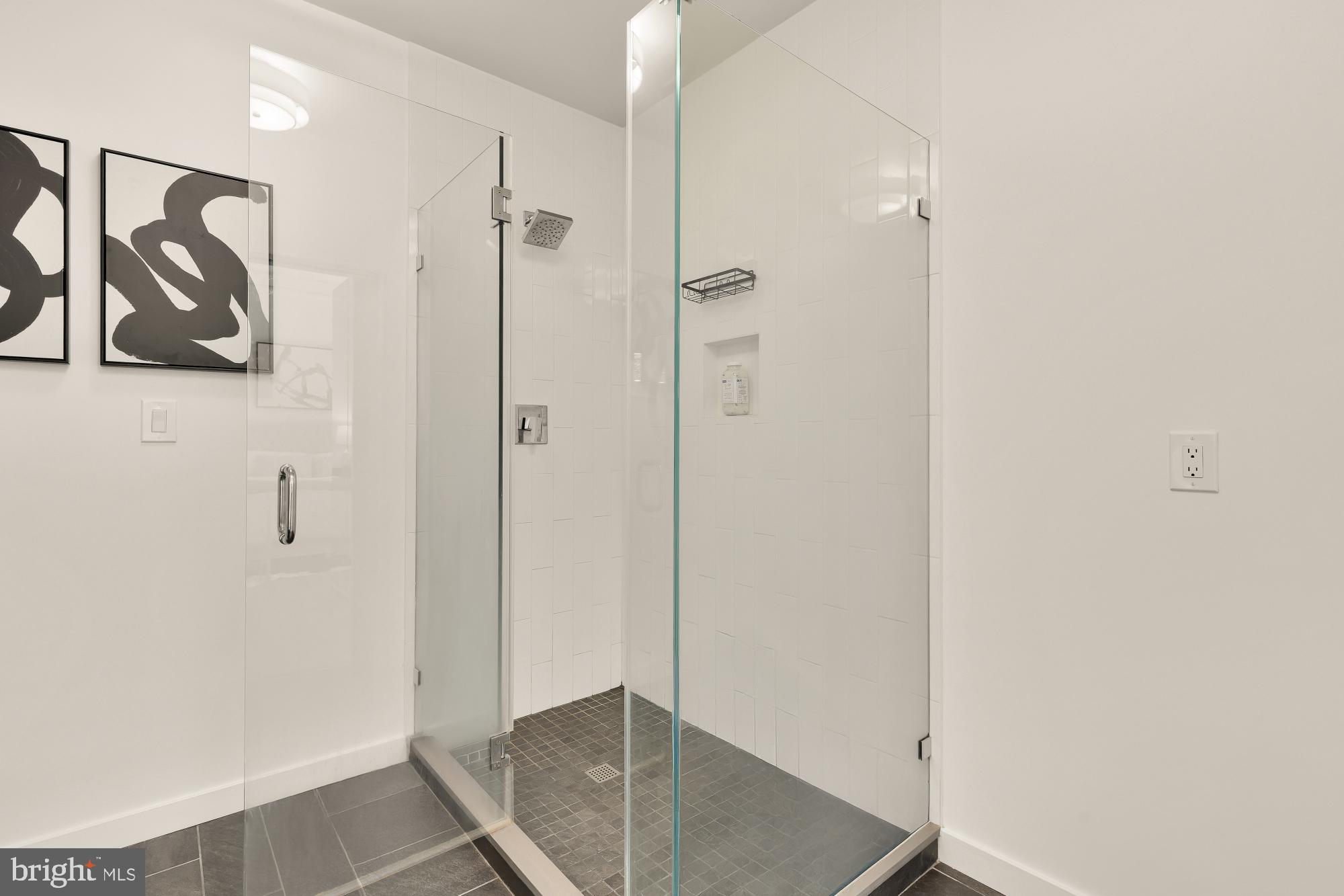 1700 Kalorama Road Northwest, Unit 310 Washington, DC 20009 - Photo 26 of 29