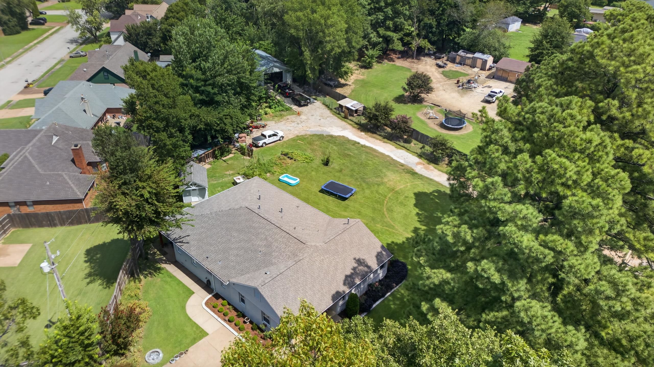 2513 Berryhill Road Memphis, TN 38016 - Photo 2 of 26 Gallery Image 2